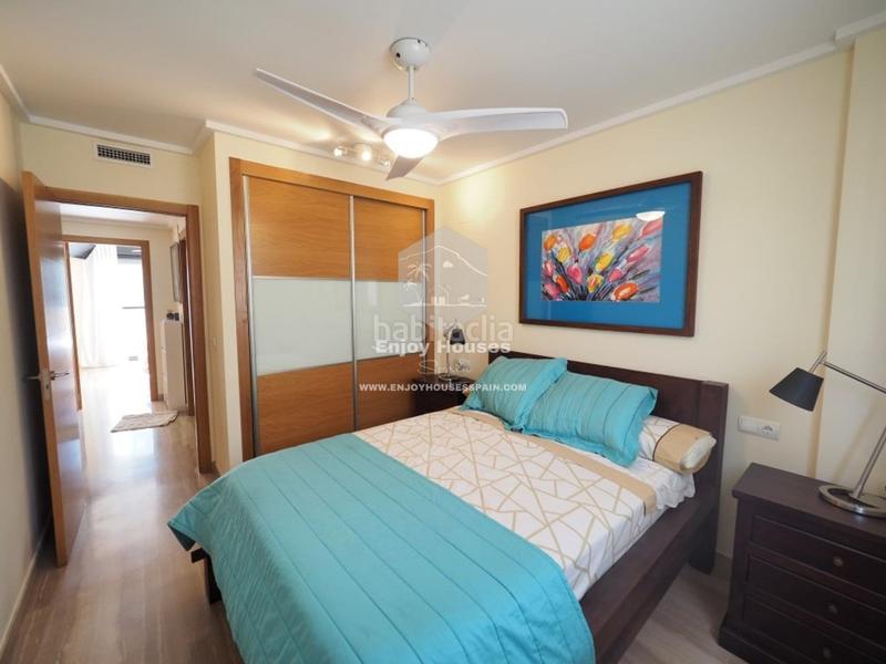 Foto cd75a853-ea1c-432f-b212-84920a91ea69. Casa adossada amb aparcament piscina a Centro Ciudad Xàbia