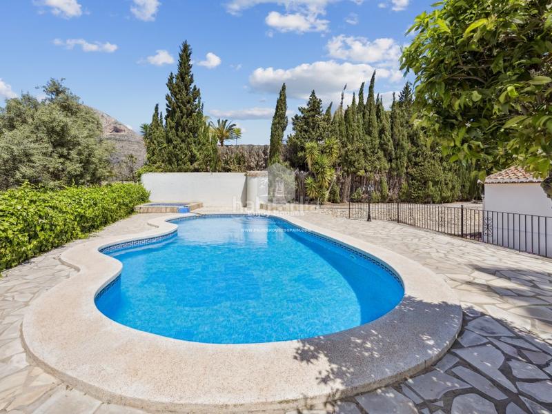 Foto 71a32d2f-de0a-48f2-b802-3c817093863d. Casa amb calefacció aparcament piscina a Partida Tosal - Zona dels Castellans Xàbia