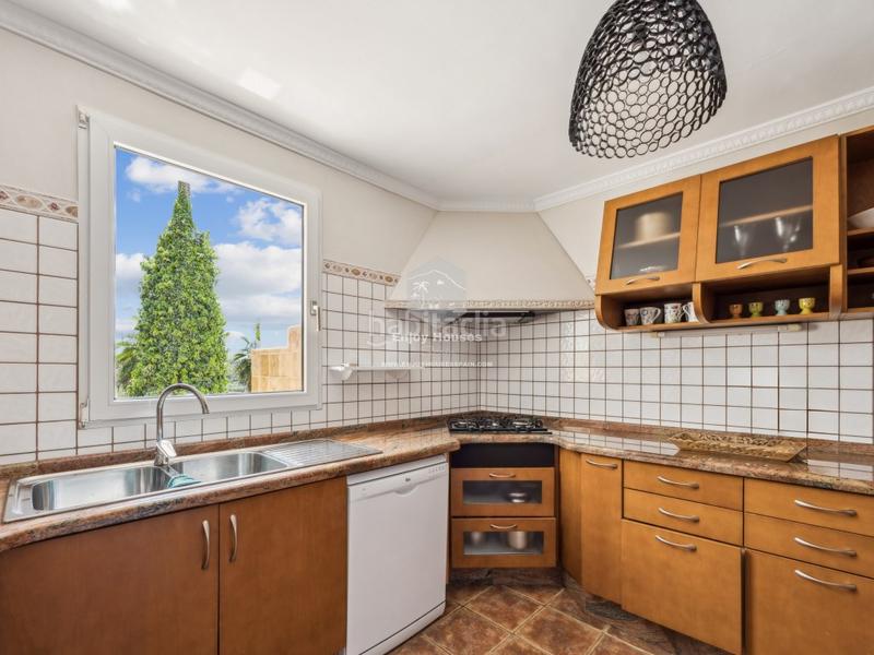 Foto cd3dde81-655c-4d22-9eb2-c89cbfcf5bcf. Casa amb calefacció aparcament piscina a Partida Tosal - Zona dels Castellans Xàbia