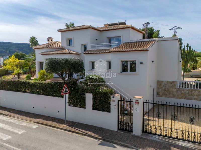 Foto ed94eb7d-8d7c-41d0-9523-2230730e4dec. Maison dans Partida Comunes-Adsubia Xàbia