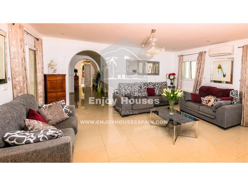 Foto 3d4fbe0a-3886-49f6-860e-a9b160e71201. Casa amb calefacció aparcament a Portichol-Balcón al Mar Xàbia