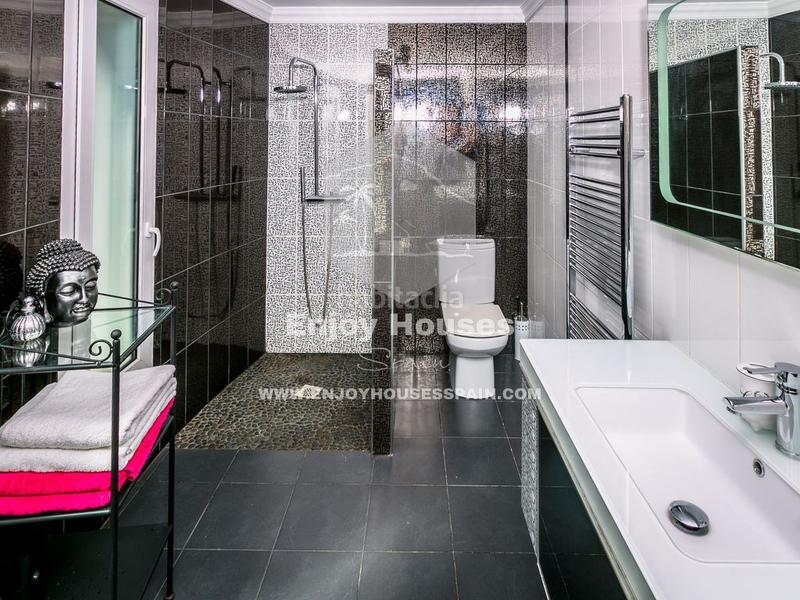 Foto 739a0545-008c-439f-8d57-dc19256d0e69. Casa amb calefacció aparcament a Portichol-Balcón al Mar Xàbia