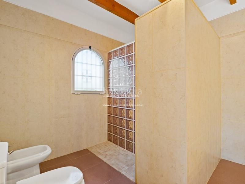 Foto 3e8a05b6-6aa2-489b-a524-4ddc38b6d53f. Casa con parcheggio piscina in Centro Poble Nou de Benitatxell (el)