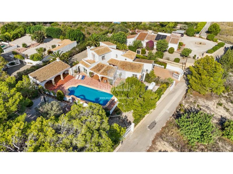 Foto 62d8636c-4fc6-4427-99de-4c01d635a618. Casa con parcheggio piscina in Centro Poble Nou de Benitatxell (el)