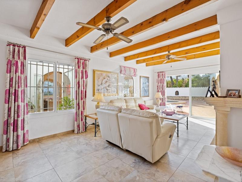 Foto 6755d0eb-449a-4a87-9386-bbc9f6d28f8c. Casa con parcheggio piscina in Centro Poble Nou de Benitatxell (el)