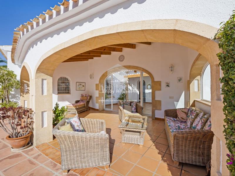 Foto a440c03c-9a5f-4772-b55d-0a05cd4cb461. Casa con parcheggio piscina in Centro Poble Nou de Benitatxell (el)