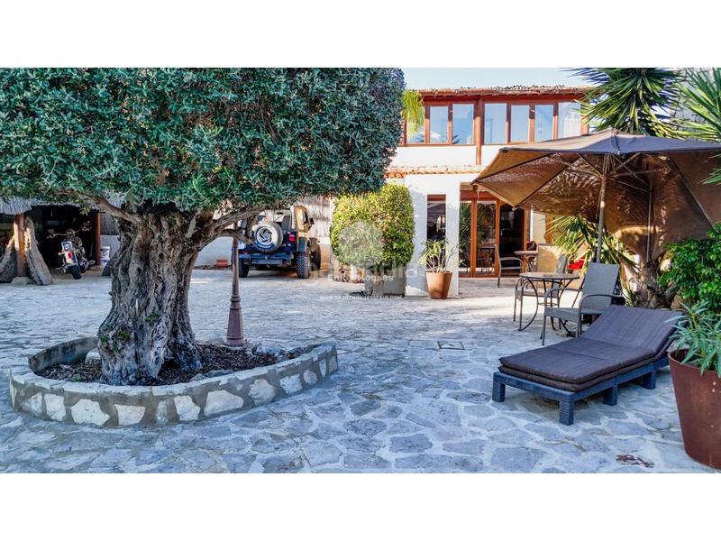 Foto 028a33bb-c7dc-4716-b2a9-b0de09a968bb. Mas avec parking piscine dans Partida Comunes-Adsubia Xàbia