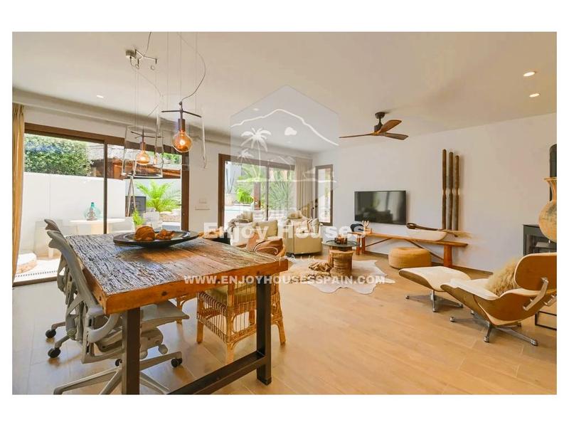 Foto 0e75f7e2-a6f2-4f32-b874-ae490d820db1. Casa con riscaldamento in Benimeit-Tabaira Moraira