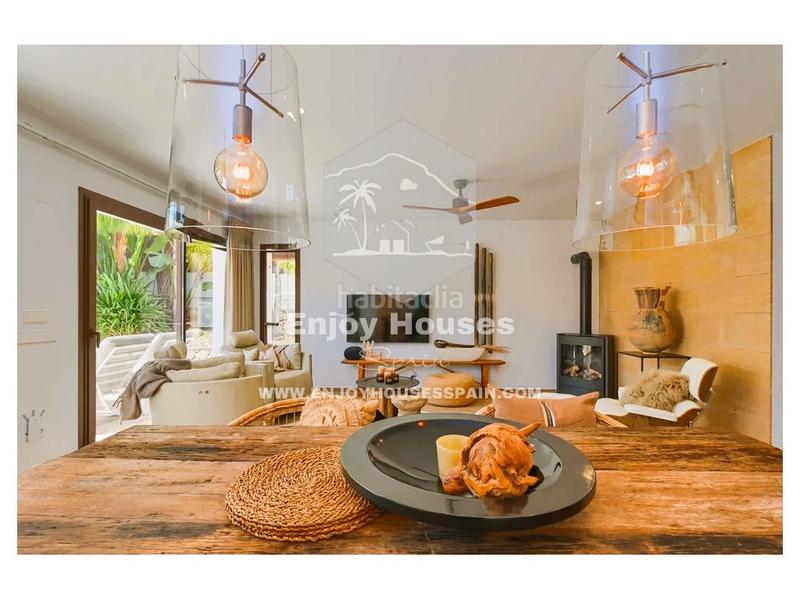 Foto 6a68e8e2-5c72-4c53-a96d-503d989b8af2. Casa con riscaldamento in Benimeit-Tabaira Moraira