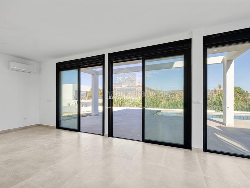 Foto 437f33d0-be37-4ba7-b607-0fb8bf73c31f. Casa amb aparcament piscina a Partida Comunes-Adsubia Xàbia