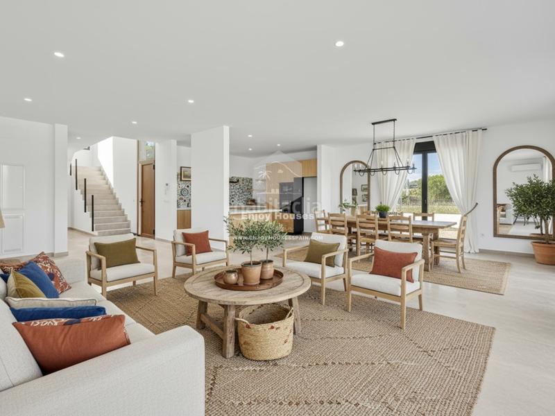 Foto 43f81786-b711-41cc-a3ef-5e8808b624ca. Casa amb aparcament piscina a Partida Comunes-Adsubia Xàbia