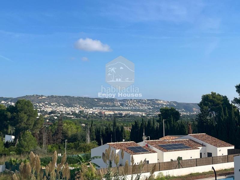 Foto 6a107fe0-4be5-4dde-931a-ce736f6d75e5. Casa amb aparcament piscina a Partida Comunes-Adsubia Xàbia