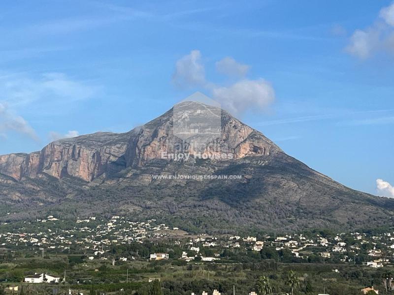 Foto 87a61fe4-aa2a-45c9-aa65-4a06f4f092a4. Casa amb aparcament piscina a Partida Comunes-Adsubia Xàbia