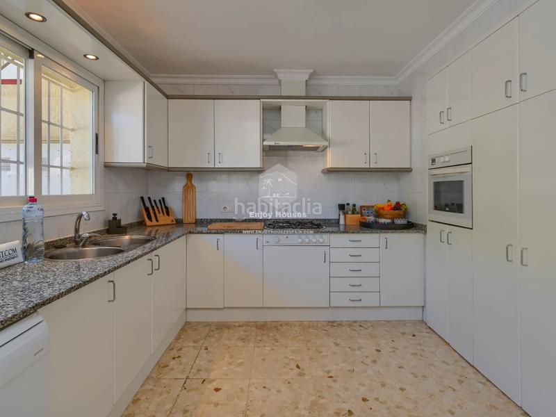 Foto 3cac2bbe-9e56-4651-bc82-14bc8daad95e. Maison avec piscine dans Montgó - Ermita Xàbia