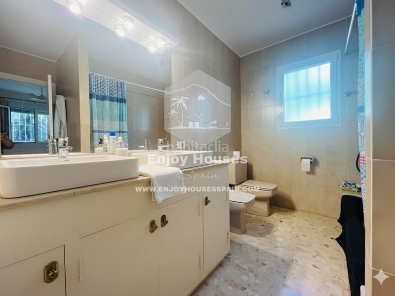 Foto 8ea87553-f793-4874-a4cb-b90336fb8fd8. Maison avec piscine dans Montgó - Ermita Xàbia