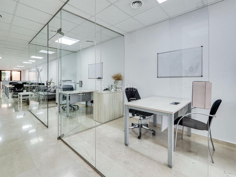 Foto b61f797c-eef7-490e-bdde-84eac96ffdaf. Lloguer oficina a Poblenou Barcelona