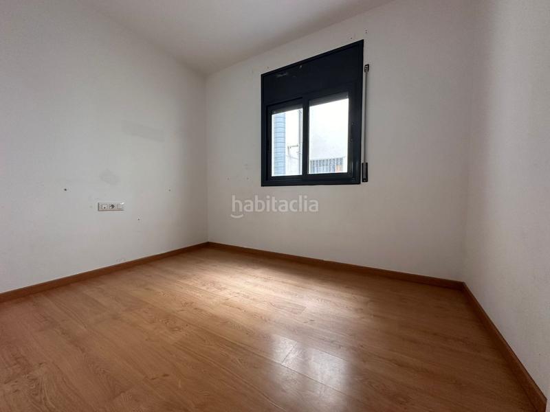 Foto 053da807-2be2-4a68-b8dd-6c95a04b2fb0. Piso  en venta en llefia en La Salut Badalona