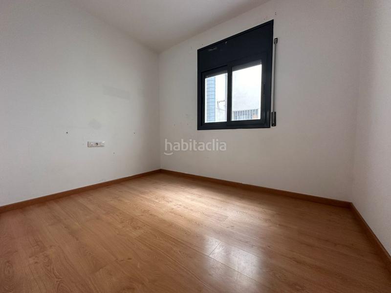 Foto 5f109625-4a7f-4544-8be4-443f2684b9a3. Piso  en venta en llefia en La Salut Badalona