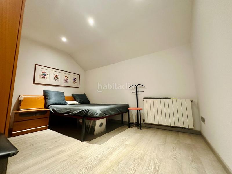 Foto eafa0b77-1841-43d5-afe4-fce65061de24. Dúplex duplex en venta en Sant Crist en Sant Crist Badalona