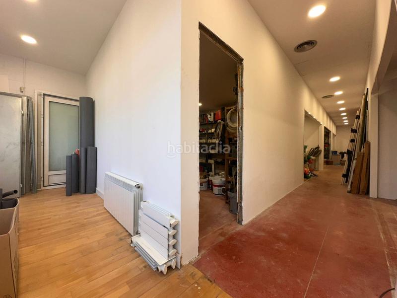 Foto 667c2d9d-b4ee-454d-8e17-550aafda62a8. Alquiler nave industrial nave en alquiler en montigalá en Badalona