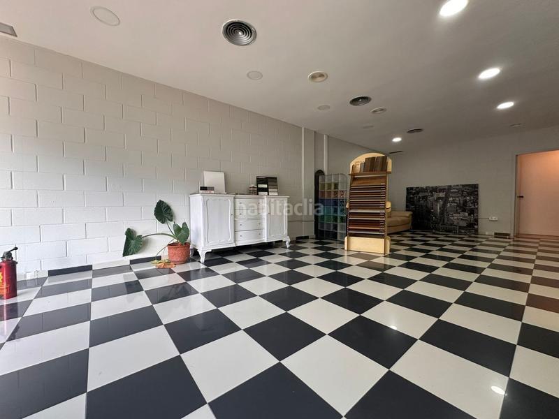 Foto 1e69f8f3-644e-4806-821d-3739be99f7c3. Miete fabrikhalle in Montigalà Badalona