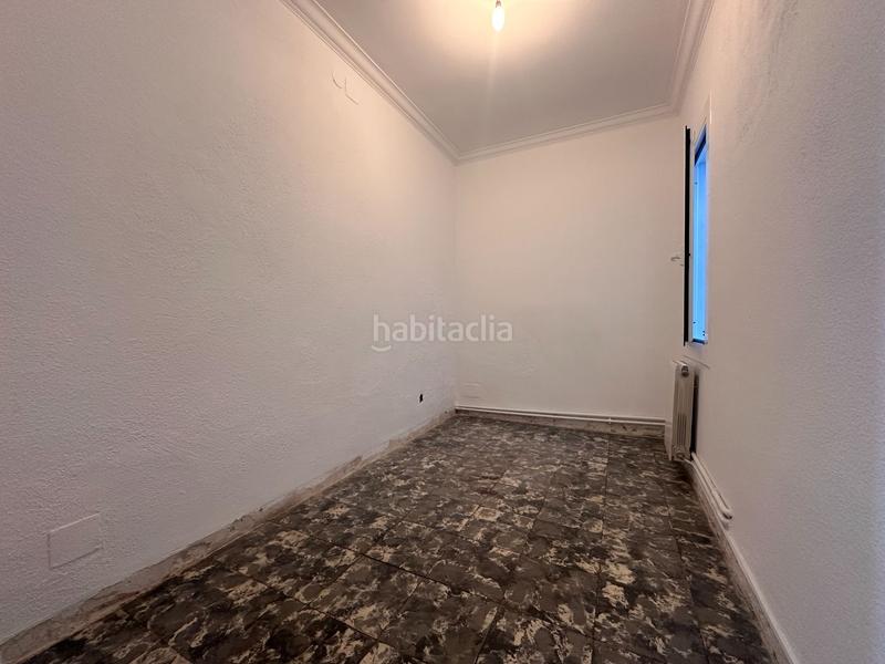 Foto bfbfd9ff-65cc-43df-9e1b-d7b886c84b40. Casa amb calefacció a La Florida Hospitalet de Llobregat (L´)