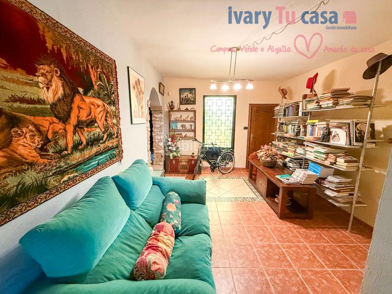 Foto 35a0471e-a3b4-46c9-97b4-7b8517de3676. Xalet amb xemeneia aparcament piscina a Onda