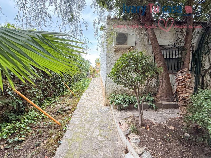 Foto 65bfa2e4-5c36-4db6-bb0f-e073b8e36580. Xalet amb xemeneia aparcament piscina a Onda