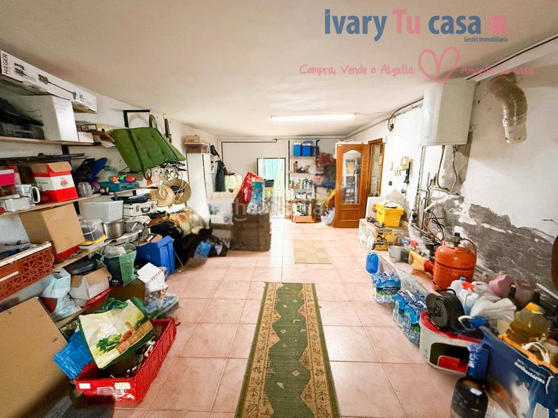 Foto 79a66751-39f9-4a52-a3a2-c2d46d9720a9. Xalet amb xemeneia aparcament piscina a Onda