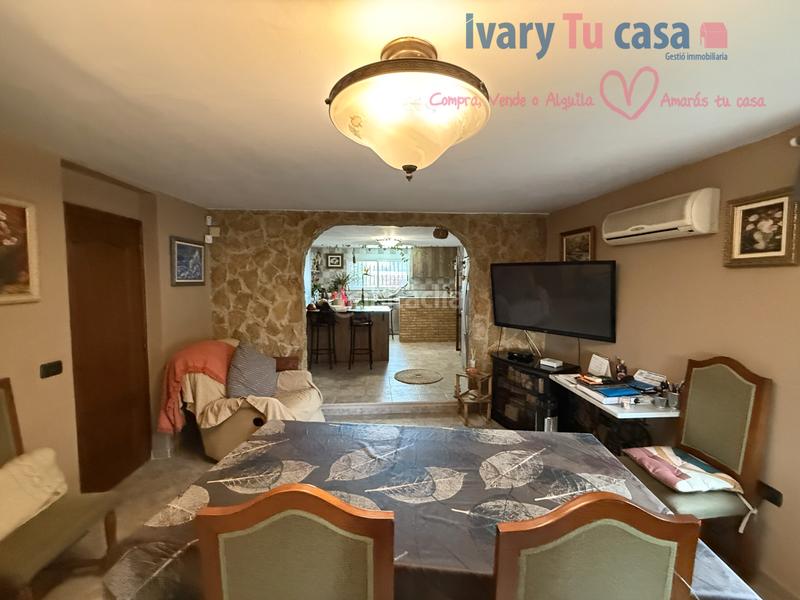 Foto b88e22ab-0146-4072-80db-a67d95de08a3. Xalet amb xemeneia aparcament piscina a Onda