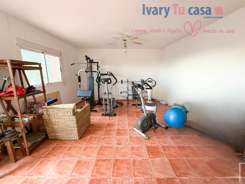 Foto ee7c8e5c-d91c-45aa-92e1-2ecc8caff658. Xalet amb xemeneia aparcament piscina a Onda