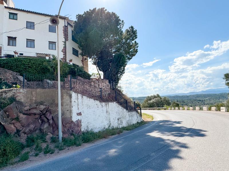 Foto 3a7c382c-9964-4e86-811a-be0c639ea085. Chalet casa o chalet independiente en venta en calle paseo en Vilafamés