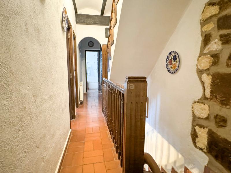 Foto a8215508-f832-4ad2-a87d-c2623cbb6a6e. Chalet casa o chalet independiente en venta en calle paseo en Vilafamés