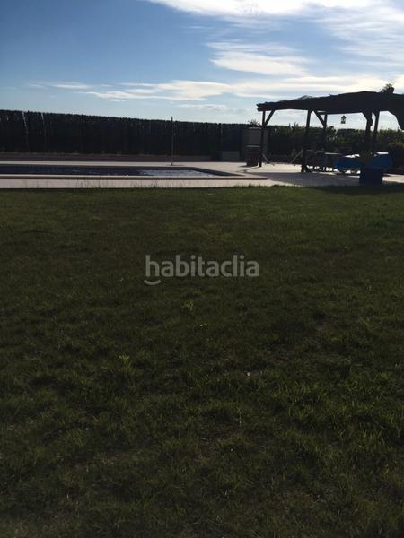 Foto c19dee32-6c30-4e76-b61f-2a5fa50165d7. Xalet amb aparcament piscina a Estación - Universidad Castellón de la Plana