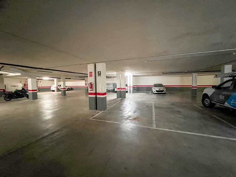 Foto 5c22ae33-8ad3-4ad0-8947-5fc8fcaaa044. Parking coche en calle juan pablo ii 6 en Zona Avenida del Mar Castellón de la Plana