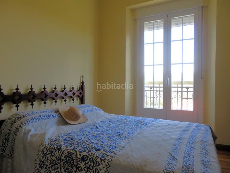 Foto 0b0971e8-4539-42d0-978d-fb81160e0eb0. Chalet casa unifamiliar en venta en campo y santibáñez león en Cuadros