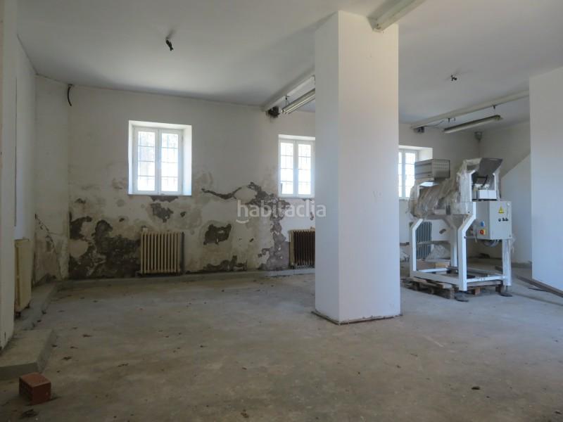 Foto 585b0072-e975-4775-9282-324432711b2a. Chalet casa unifamiliar en venta en campo y santibáñez león en Cuadros