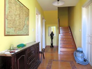 Chalet à Cuadros. Casa unifamiliar en venta en campo y santibáñez león