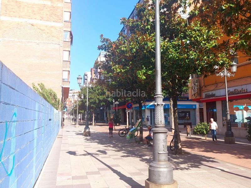 Foto bb21abe0-3344-45f1-9475-0092721dcdf6. Geschäftsraum mit heizung in Centro Ponferrada