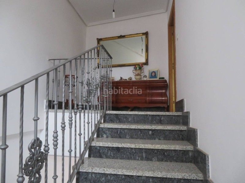 Foto 04f3e16a-a87b-4520-acce-4a89e11f779d. Xalet amb calefacció a Mansilla de las Mulas