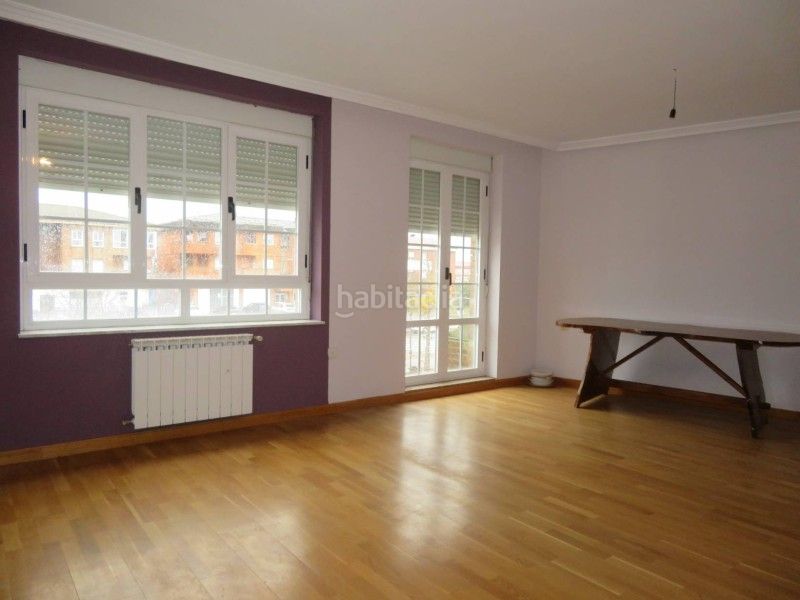 Foto eacb60a3-6950-4122-a1b9-605cba157d41. Xalet amb calefacció a Mansilla de las Mulas