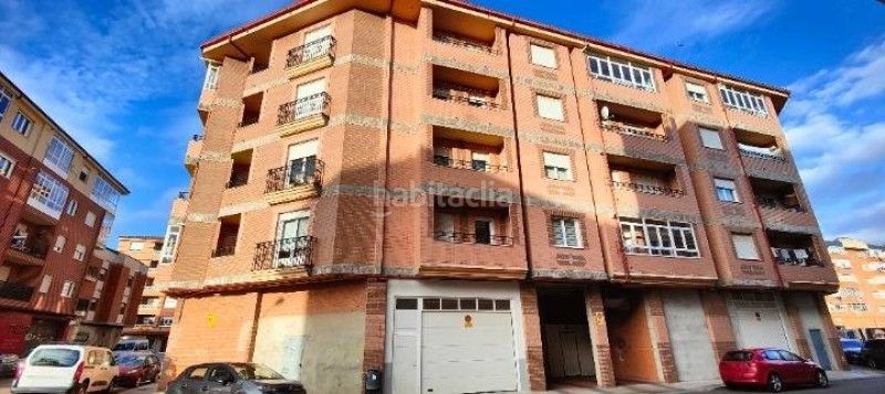 Foto 6161cef4-0b11-450a-a233-876d12d5ce1f. Piso  en venta en la bañeza la bañeza león en Bañeza (La)