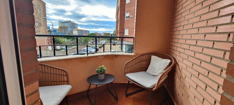 Foto 8a1fde67-8db1-40d3-96e2-357b62410a88. Piso  en venta en la bañeza la bañeza león en Bañeza (La)