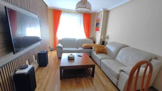 Pis en Trobajo del camino. Piso en venta en trobajo del camino le�n