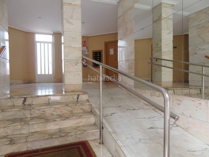 Foto 1df2cb17-a7a9-4ac3-9401-a3a214cd4ae1. Apartament amb calefacció a Crucero León