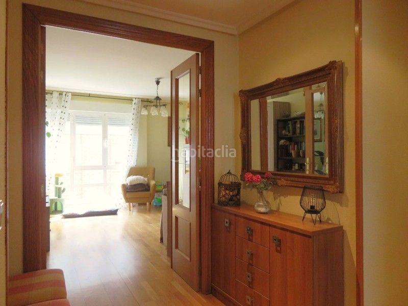 Foto ca80f548-07d8-4828-ba3e-cfe9889bbc17. Apartament amb calefacció a Crucero León