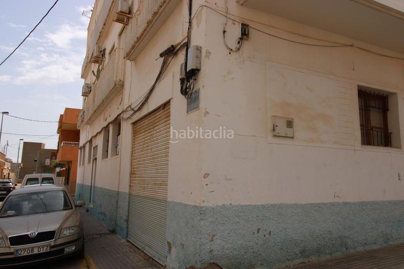 Foto c4ab3975-b932-4d05-82ca-8769eff29c2a. Geschäftsraum in San Antón Cartagena