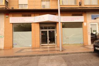Location Local commercial  Calle almirante baldasano 21, cartgena. Local comercial en alquiler en el centro de cartagena  ideal par