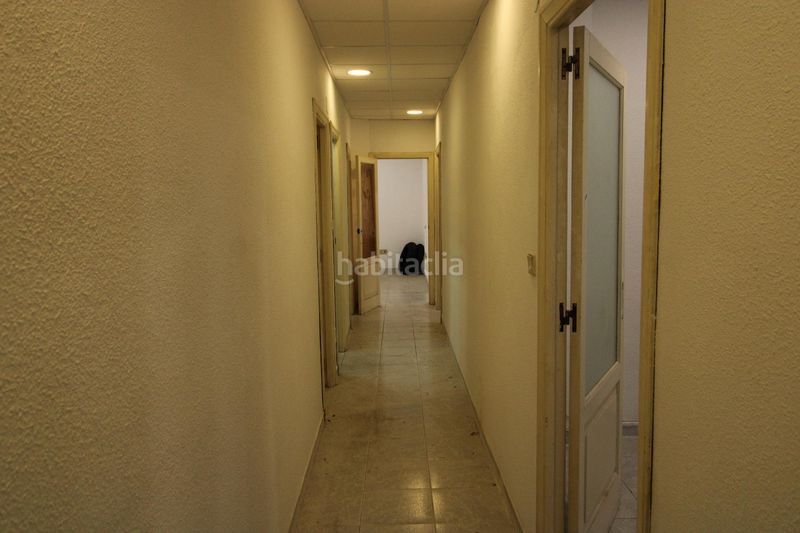 Foto 46cf23cf-f56e-45af-9560-c137291f4f55. Local comercial en Cortes-Huertas Madrid