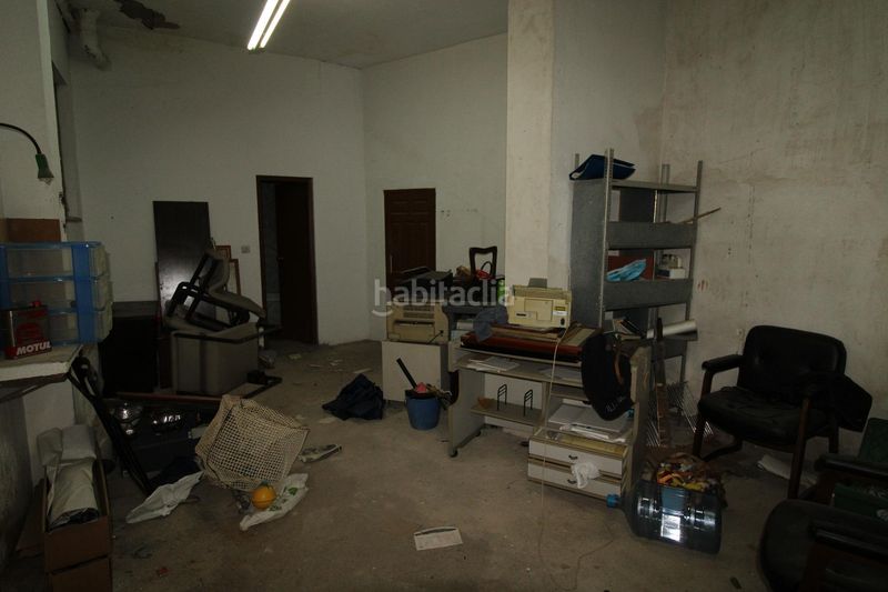 Foto f4113d7d-427f-4774-ba47-856783854bbf. Local comercial en Cortes-Huertas Madrid